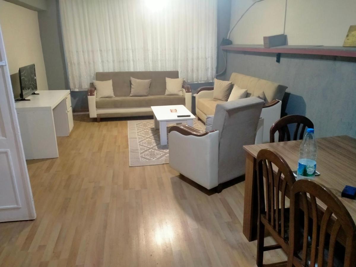 2 Bedrooms Central Area Located Appartment 1Floor Istanbul Exterior photo